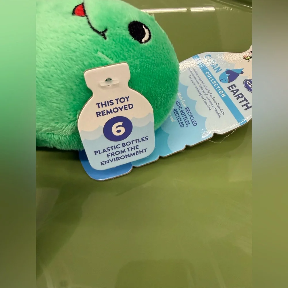 Spunky Pup Clean Earth Green Octopus Plush Dog Toy NWT